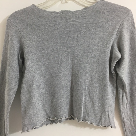 Brandy Melville Wynn top in Gray - Picture 5 of 12